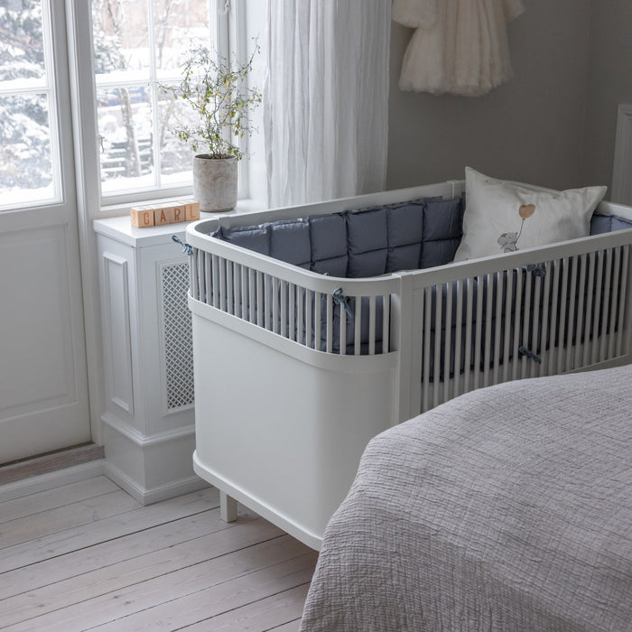 Sebra kapok kenar koruyucu, Dusty Blue, bebek odasında
