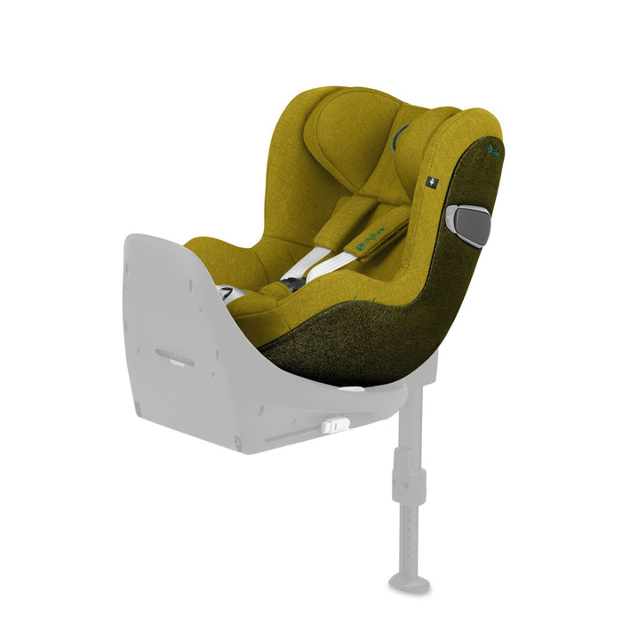 Cybex Sirona Z i-Size Plus Mustard Yellow — ¾ açı (baza soluk gösterilmiştir; bu ürün bazasız satılır)