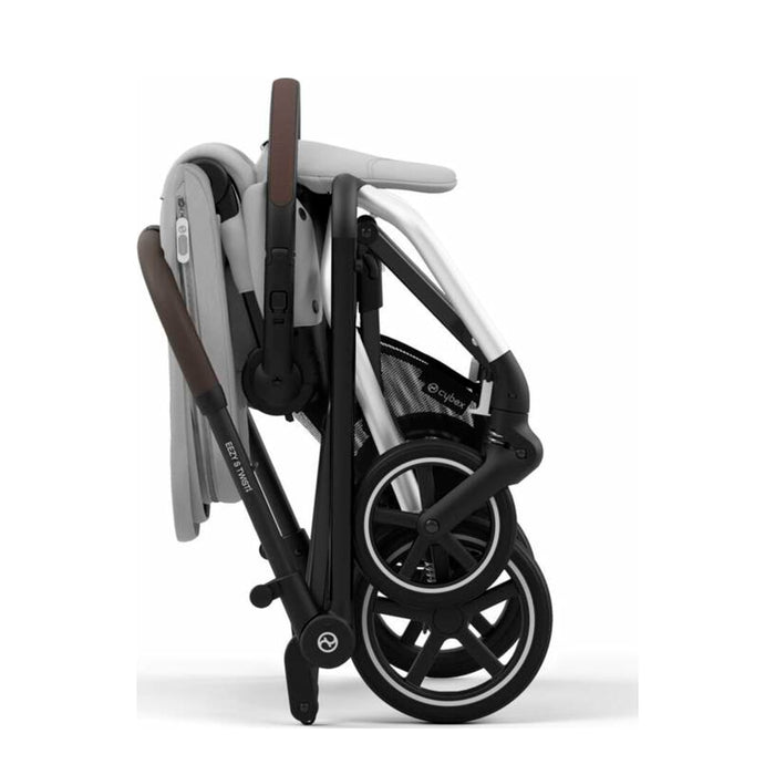 Cybex Eezy S Twist+2 360° Fog Grey bebek arabası — tek elle katlanmış hali