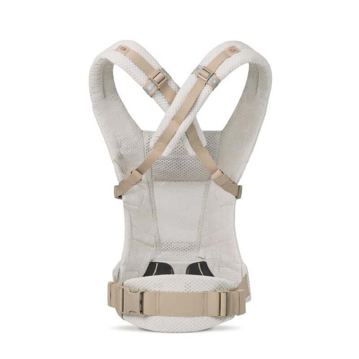 Ergobaby Adapt Mesh Natural Beige bebek taşıyıcı — çapraz askı, arkadan görünüm