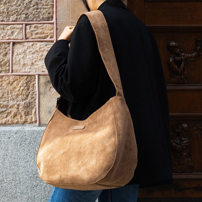 Elodie Details Bebek Bakım Çantası Moon Bag Suede Caramel